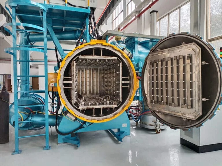 Complete SYNHTE high vacuum aluminum brazing furnace with chamber, base, control cabinet and connected vacuum equipment