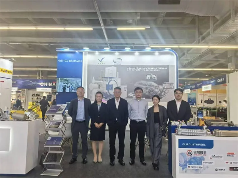 Henan Synthe Corporation exhibition team