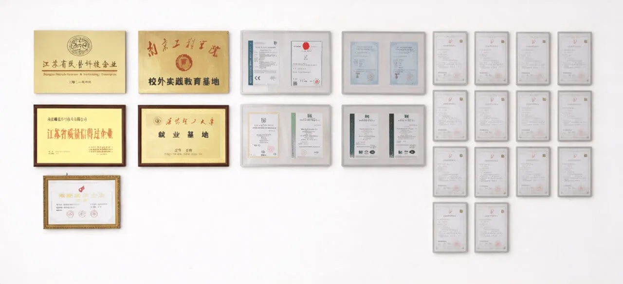 SYNHTE certificates, patents and honors display